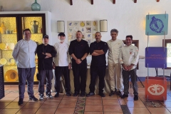 Els cuiners dels restaurants participants durant la presentació de les jornades