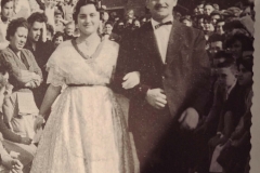 Presentació fallera al cinema de la Pobla de Farnals (Col·lecció de Juan Manuel Sanchis)
