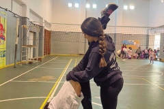 Extraescolar de gimnàstica al CEIP Cervantes de la Pobla de Farnals, amb Marta com monitora